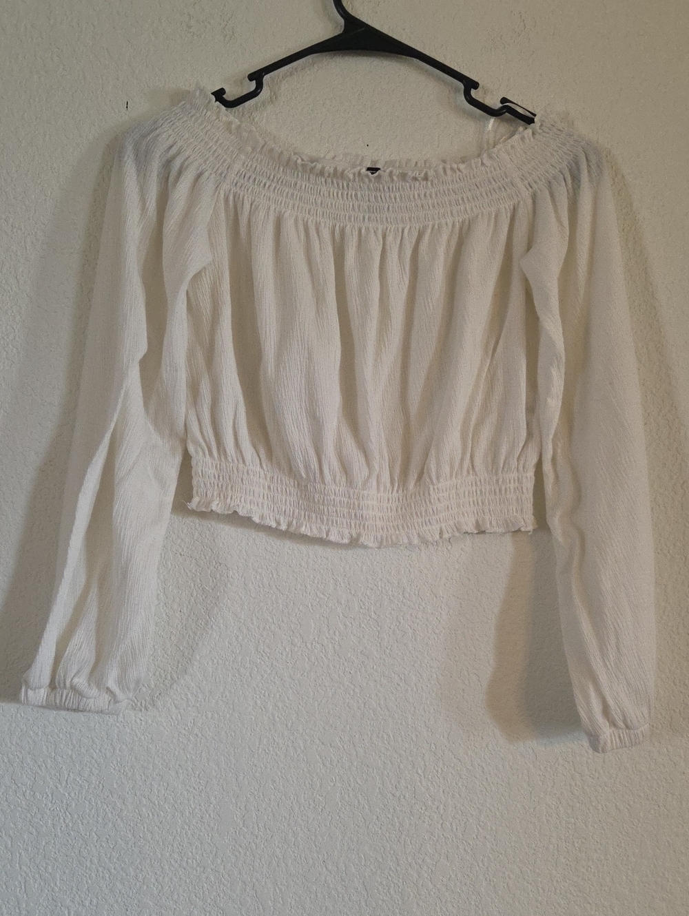 H&M White Off-Shoulder Smocked Crop Top